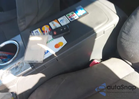 2013 Toyota Prius V Two из США, поврежденный, VIN JTDZN3EU3D3187132